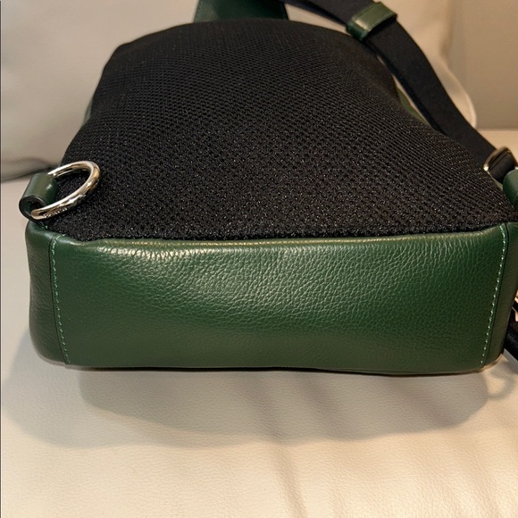 Coach NWOT Charles Varsity Stripe Men's Slingpack - Picture 10 of 17